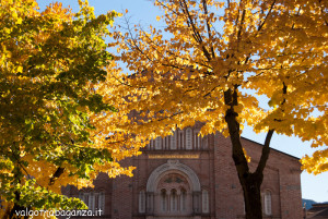 2013-10-17 Bardi Foliage (117) Chiesa