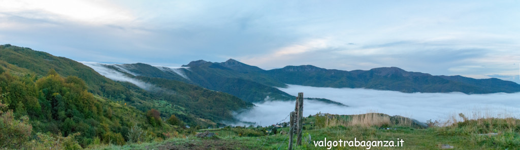 panoramica 2013-10-05 nebbia Val d'Aveto (1)