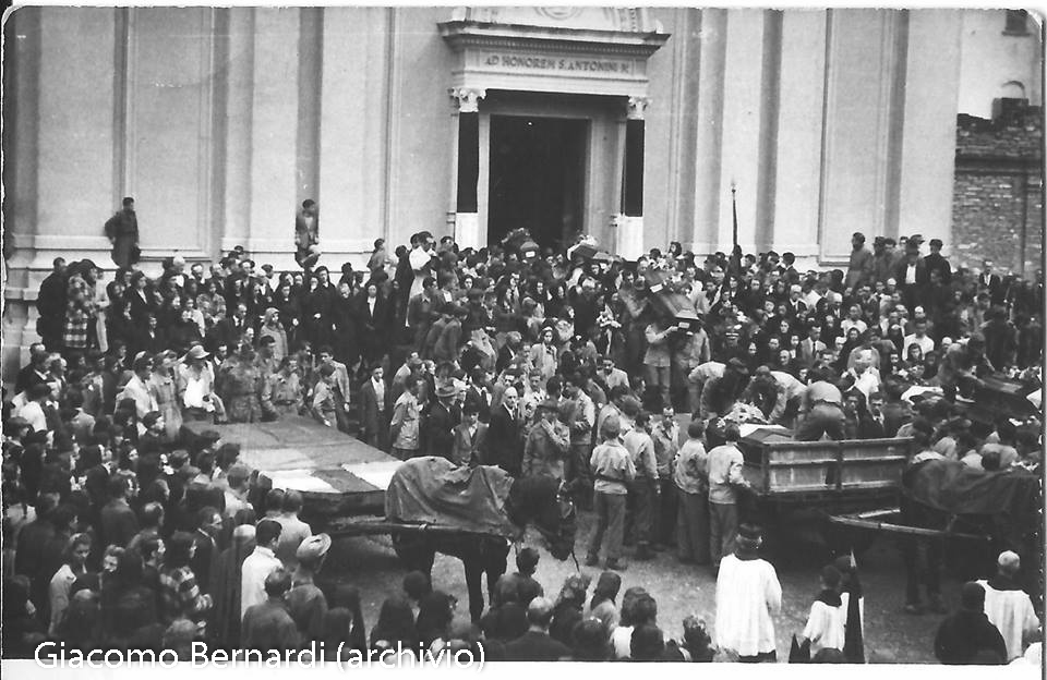 funerali-dei-partigiani-caduti-borgotaro